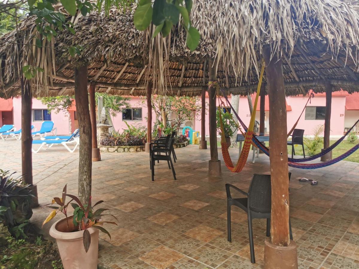 Hotel Doralba Inn Chichen Exterior foto